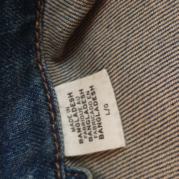 Levi's trucker jacket - Picture 3 of 3
